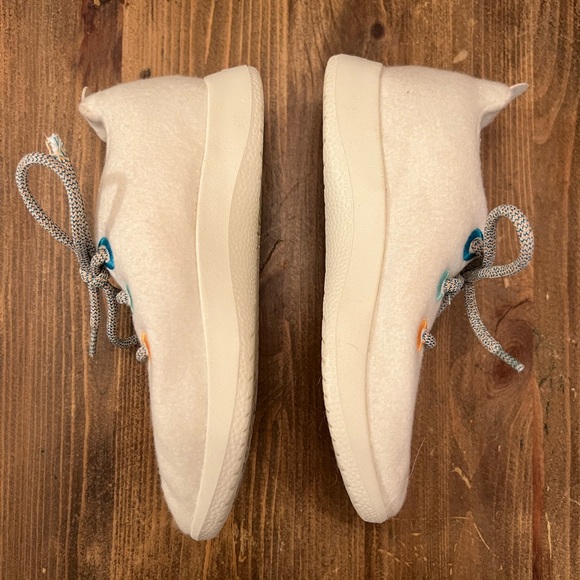 Allbirds kids size 13 - Picture 2 of 4